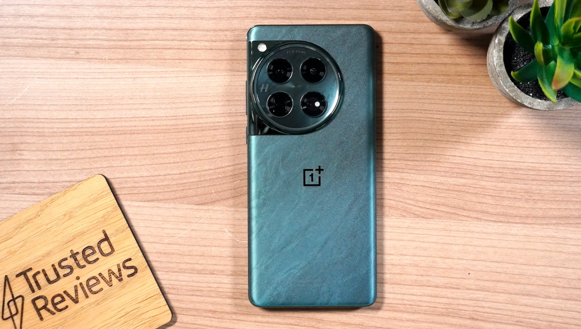 OnePlus-12